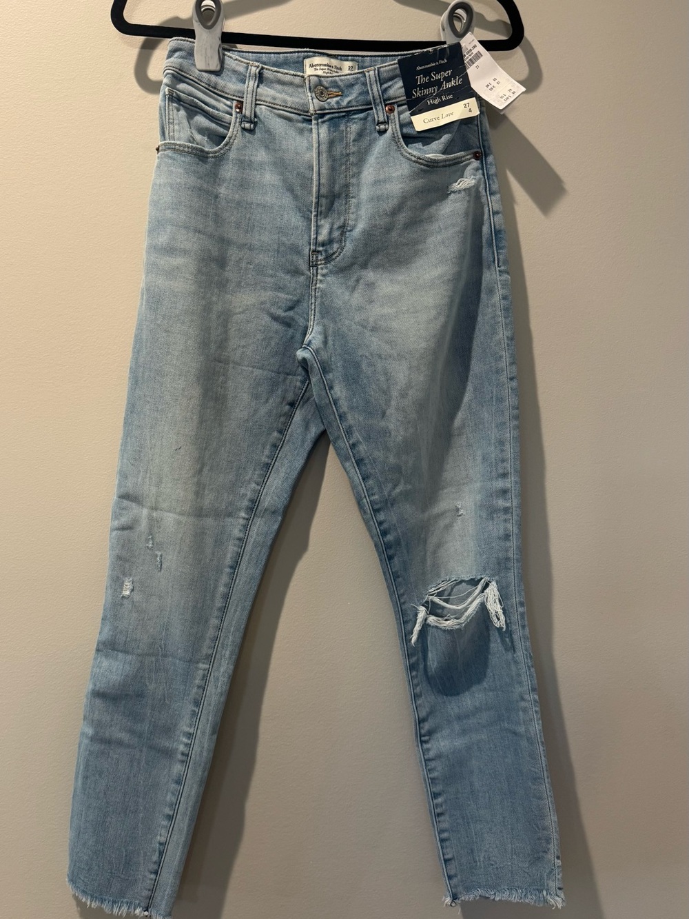 Abercrombie Curve Love Super Skinny Ankle Jeans 27/4 NWT High Rise Distressed